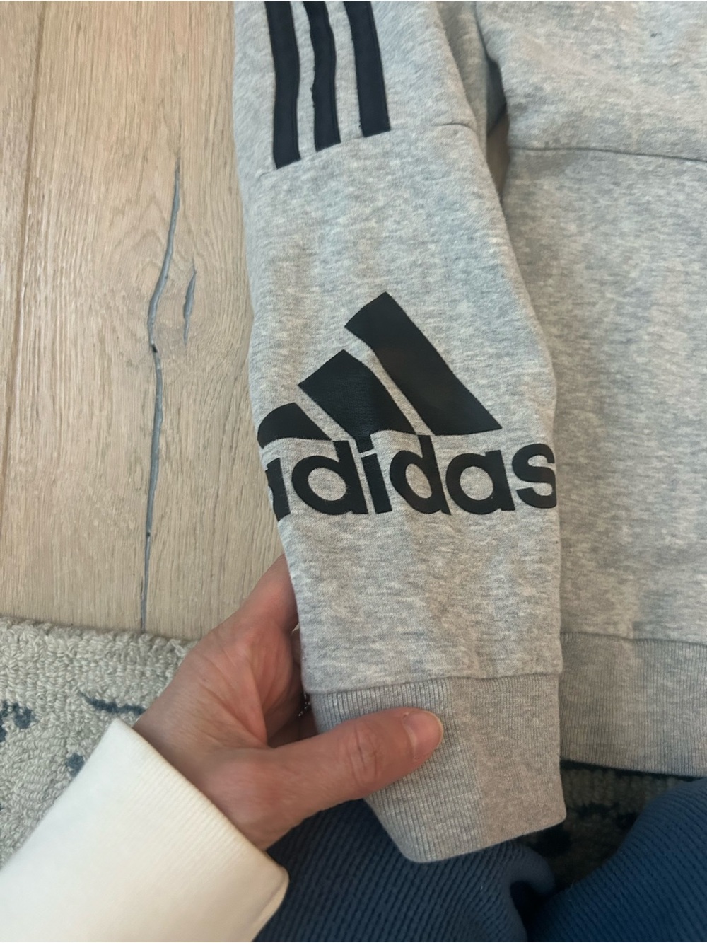 Levi's Light Wash Jeans + Adidas Sweatpants Duo - Picture 10 of 10